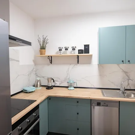 Comfortable Centric Steps From The Apartamento